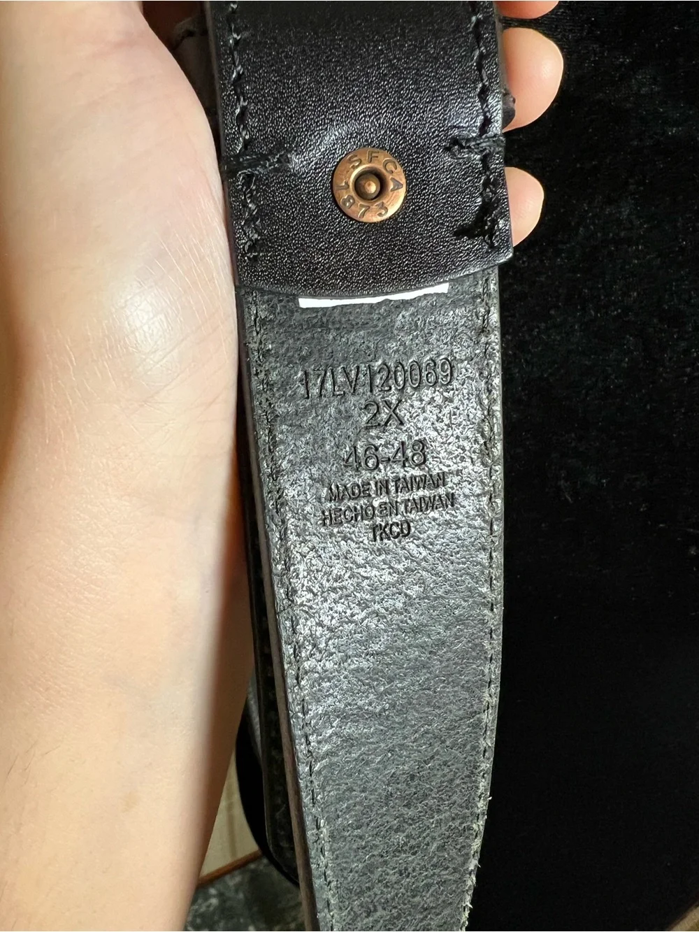 Levi’s Mens Black Genuine Leather Belt Big & Tall Size 2X 46-48 Gunmetal Buckle